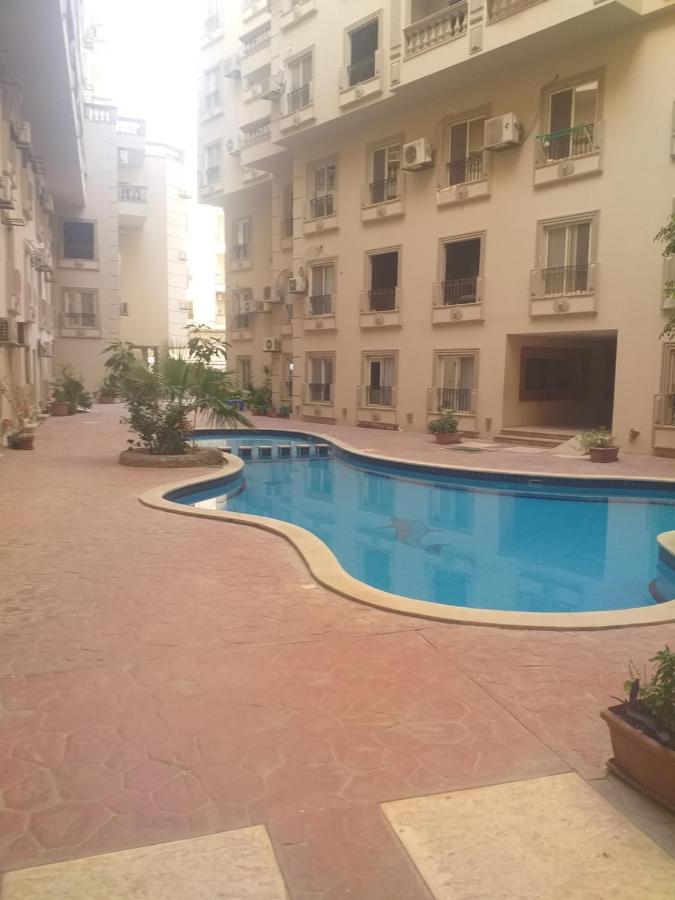 Cleopatra F16 Appartement *